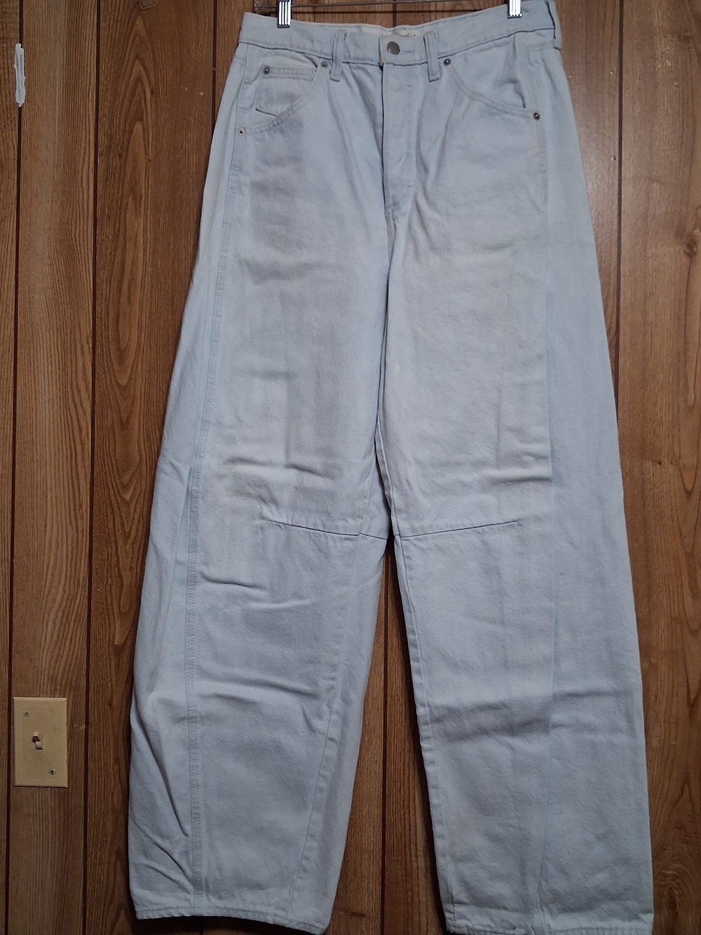 New Button Fly Barrel Leg Jeans 8 Light Wash Recycled Cotton Sustainable